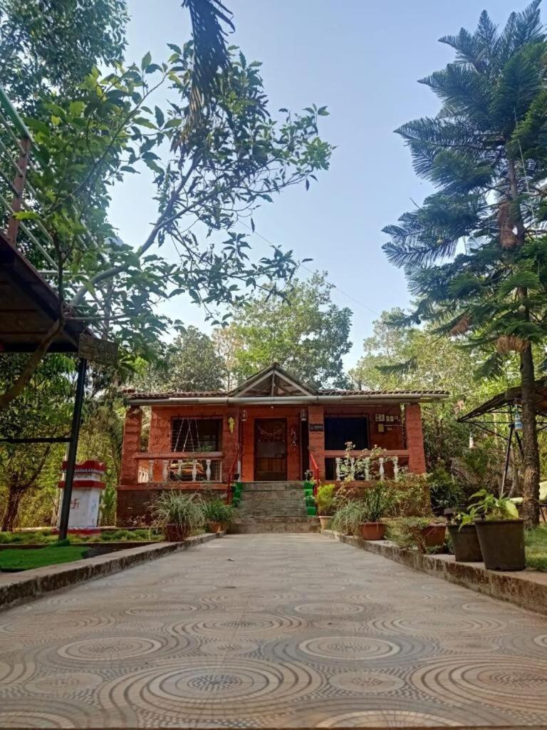 Sukant Homestay, Palu, Murbād Kültér fotó